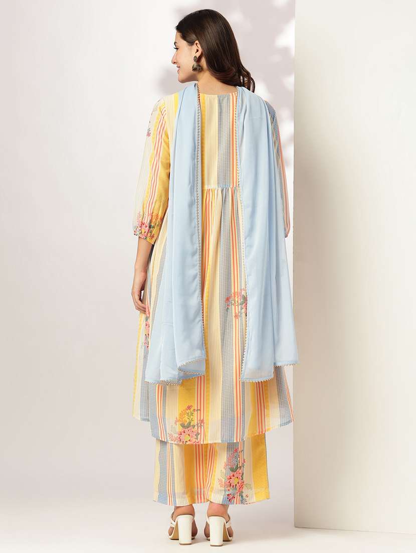 women three quarter sleeve kurta pant with dupatta set - 21918804 -  Standard Image - 2