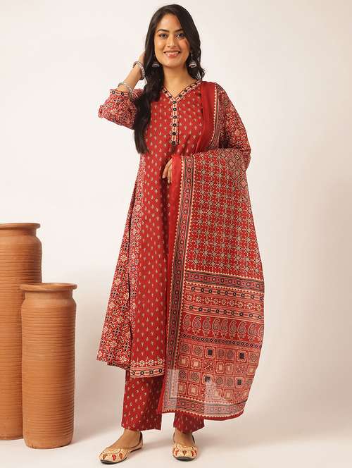 women three quarter sleeve kurta pant with dupatta set - 21918874 -  Standard Image - 0