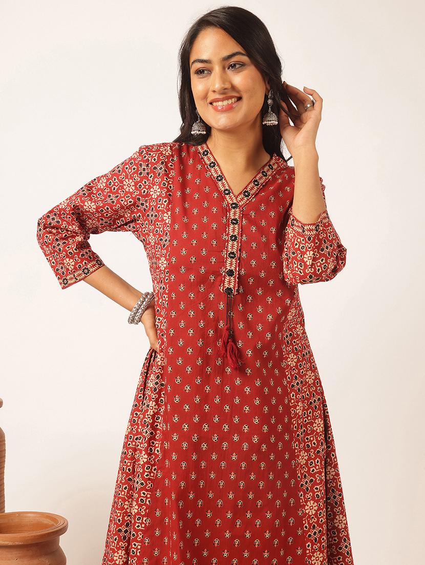 women three quarter sleeve kurta pant with dupatta set - 21918874 - Standard Image - 2