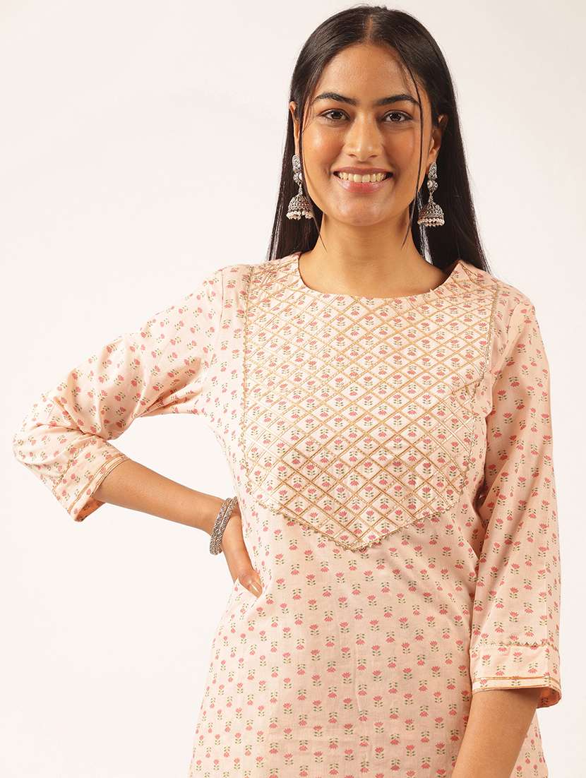 women three quarter sleeve kurta pant with dupatta set - 21918887 -  Standard Image - 2