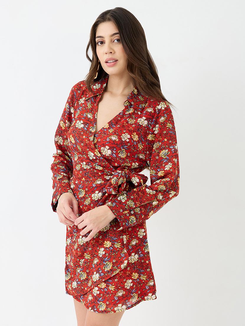 women red collared v-neck cuffed sleeves allover floral print mini tie-up wrap dress - 21918953 - Zoom Image - 0