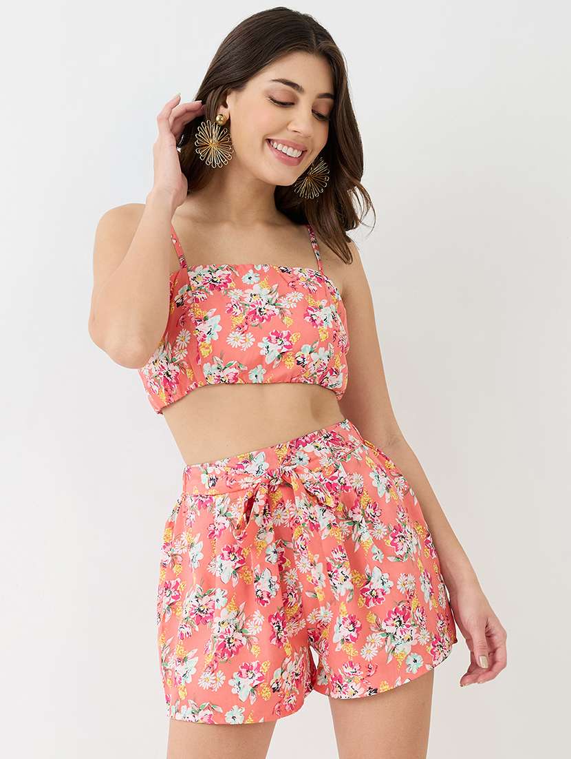 women peach square neck strappy shoulder floral print crop top with shorts & kimono sleeves shrug co-ord set - 21918978 -  Standard Image - 2