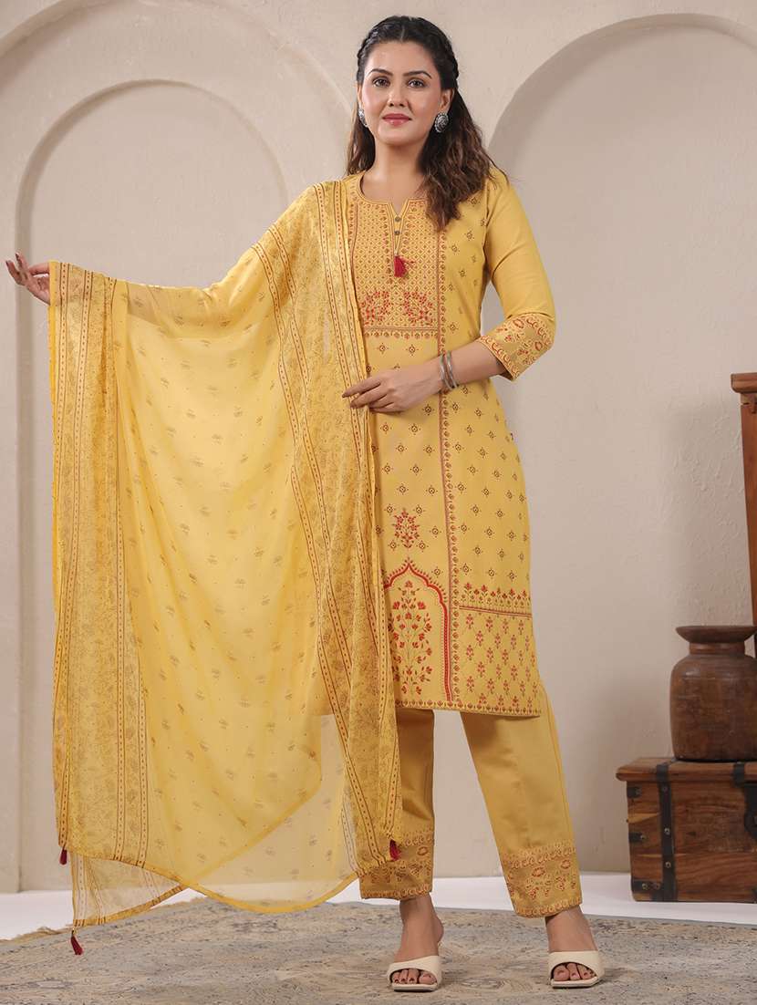 women three quarter sleeve kurta pant with dupatta set