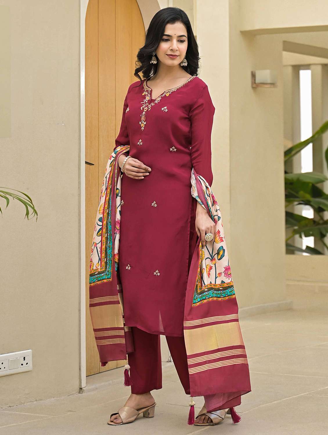 women three quarter sleeve kurta pant with dupatta set - 21919848 -  Standard Image - 2