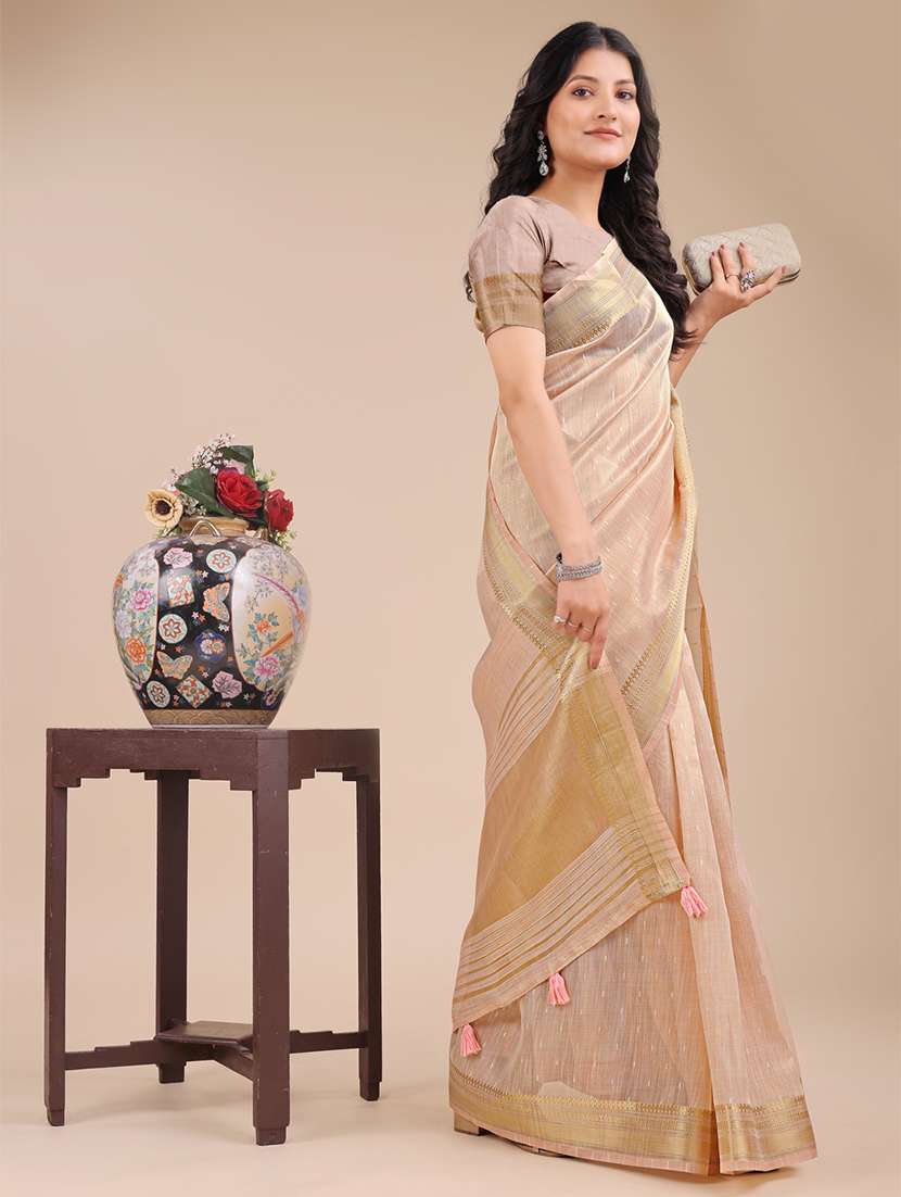 women self design bordered saree with blouse - 21920324 -  Standard Image - 2