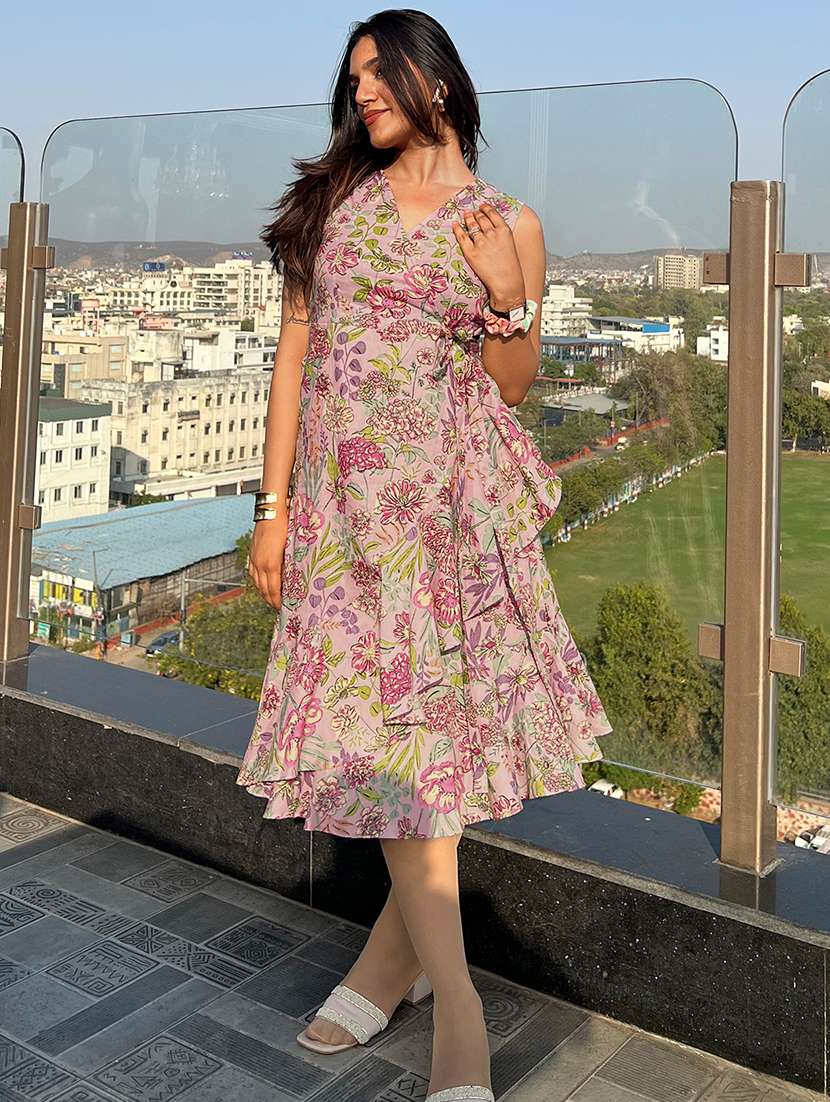women floral printed sleeveless wrap dress