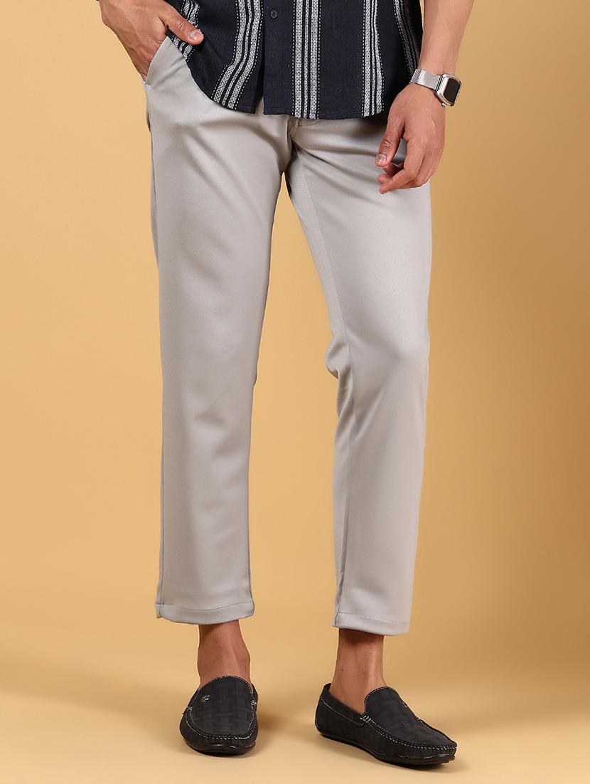 men solid mid rise slim fit chinos - 21922840 - Zoom Image - 0