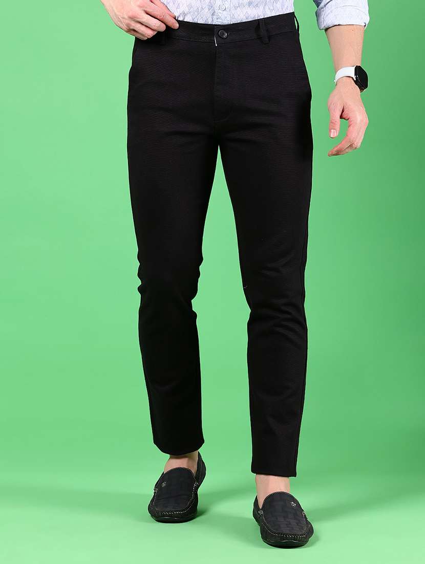 men solid mid rise slim fit chinos - 21922901 - Zoom Image - 0