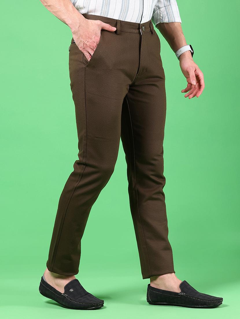 men solid mid rise slim fit chinos - 21922902 - Standard Image - 2