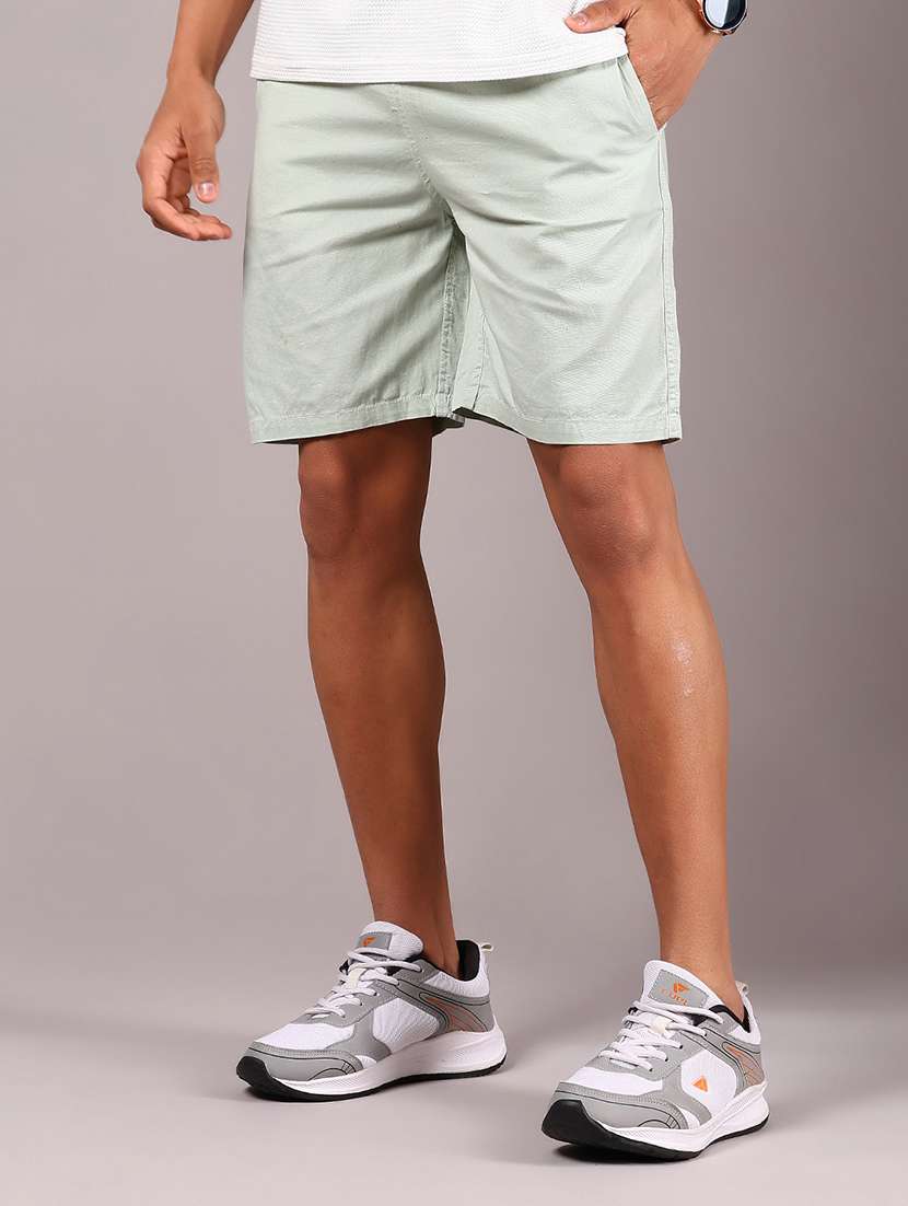 men solid mid rise regular fit shorts - 21923440 -  Standard Image - 2