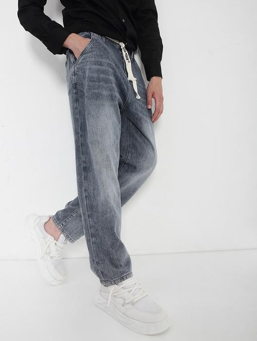 men solid mid rise baggy jean - 21923952 -  Standard Image - 0