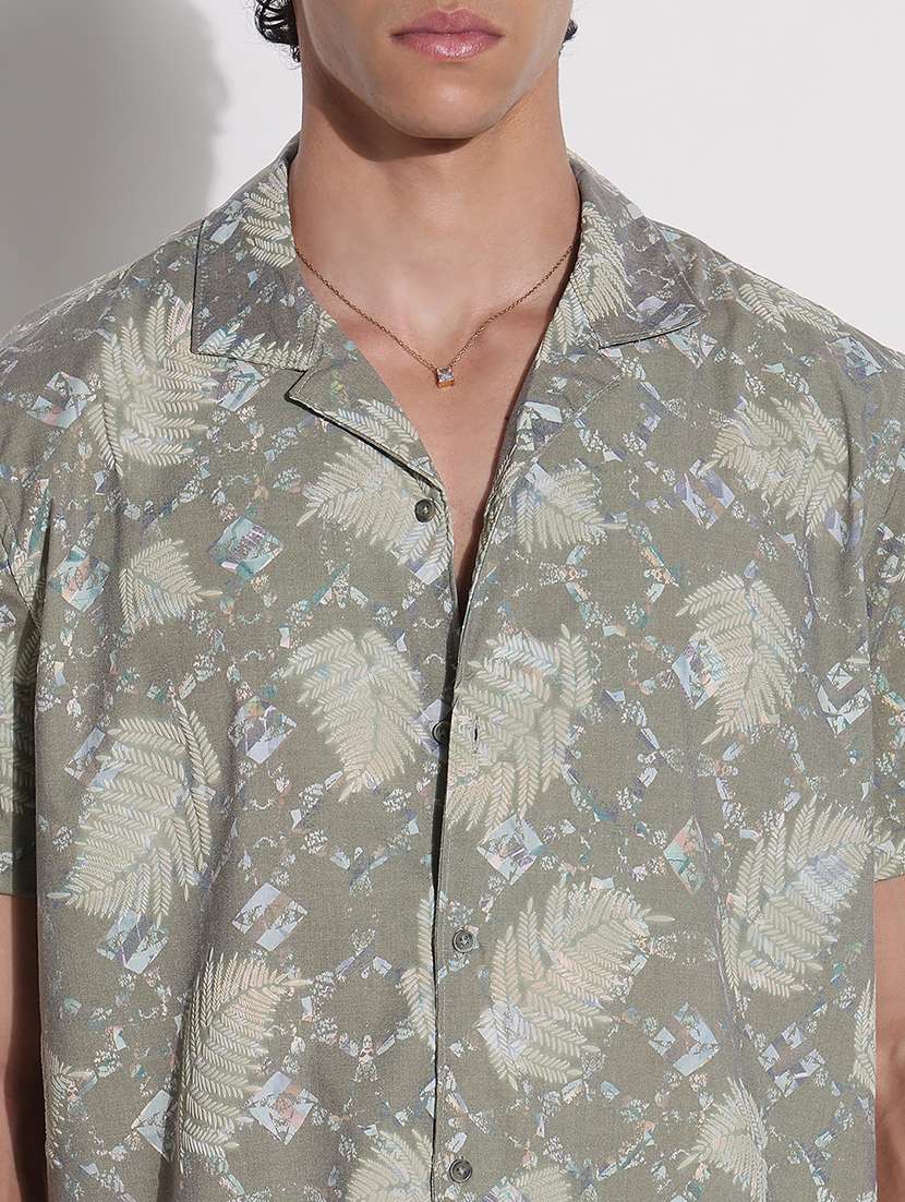 men printed cuban collar short sleeve loose fit shirt - 21923983 -  Standard Image - 2