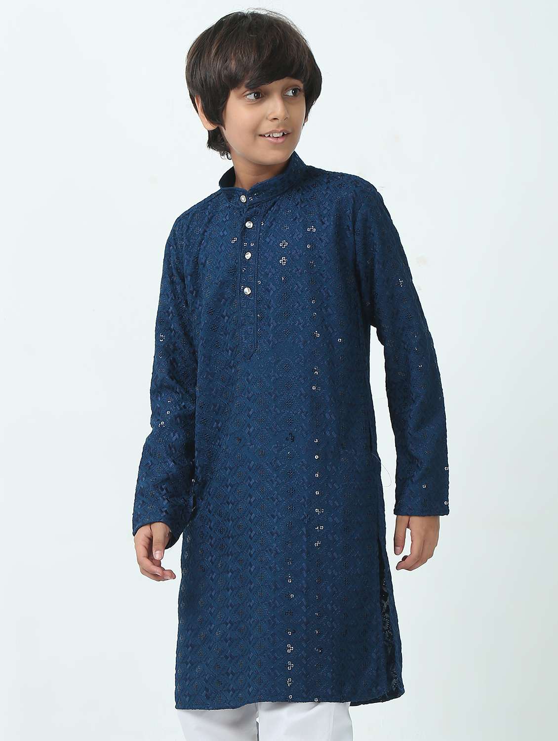 boys embroidered mandarin neck kurta - 21924880 - Standard Image - 2