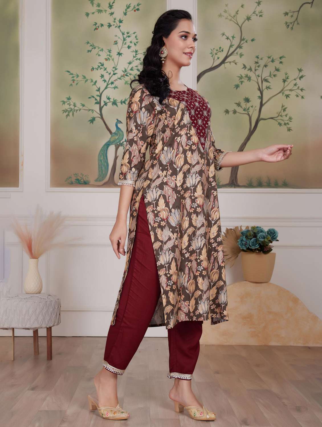 women three quarter sleeve kurta pant with dupatta set - 21925227 -  Standard Image - 2