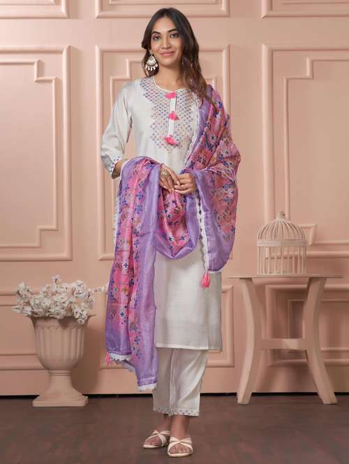women three quarter sleeve kurta pant with dupatta set