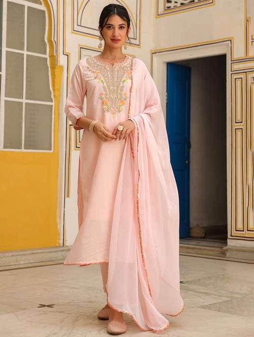 women three quarter sleeve kurta pant with dupatta set - 21925612 - Standard Image - 0