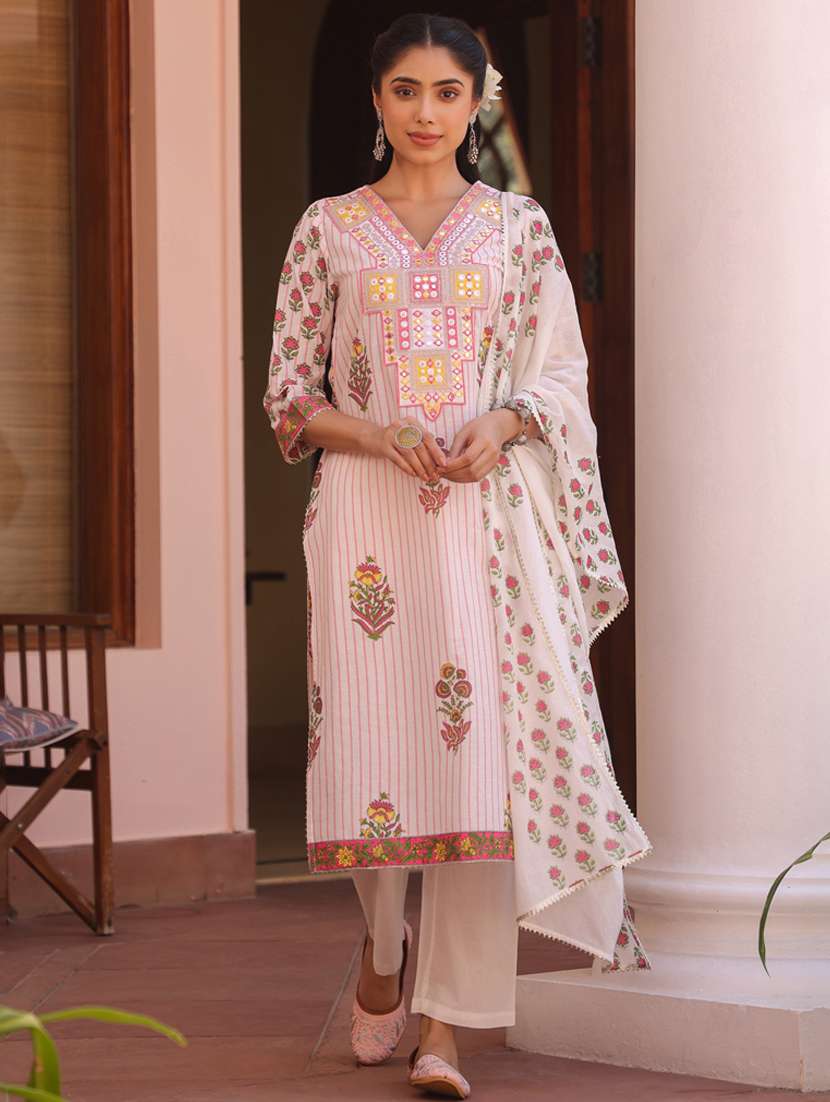 women three quarter sleeve kurta pant with dupatta set