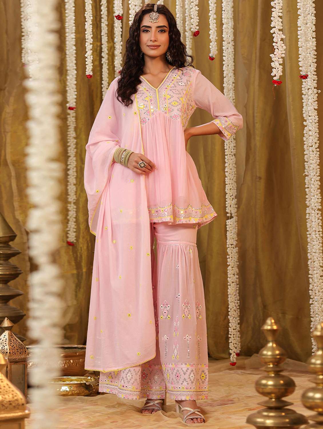 women three quarter sleeve kurta sharara with dupatta set