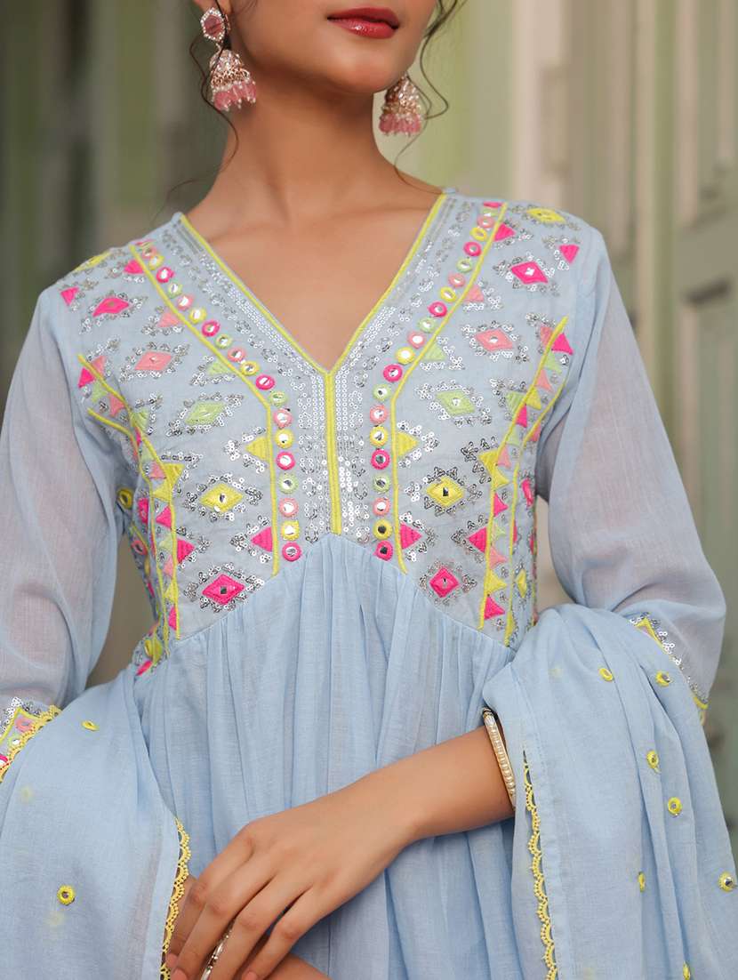 women three quarter sleeve kurta sharara with dupatta set - 21925678 -  Standard Image - 2