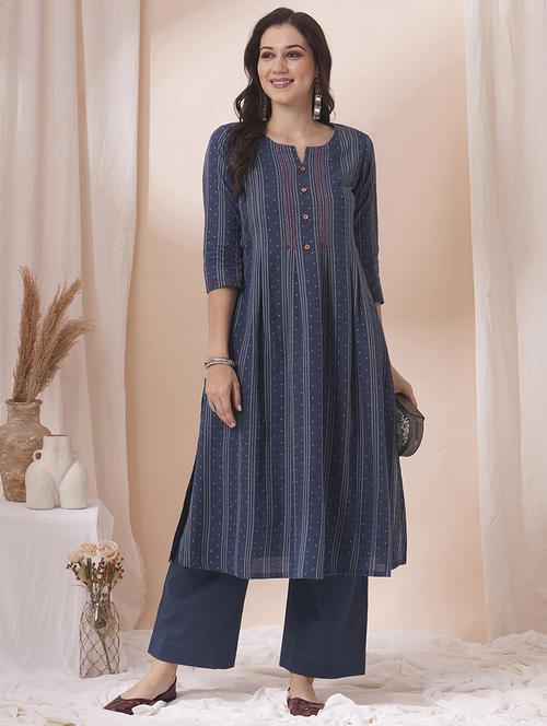 women three quarter sleeve a-line kurta - 21925751 - Standard Image - 0