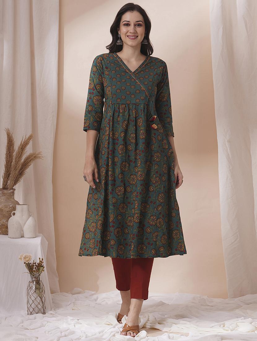 women three quarter sleeve angrakha kurta - 21925754 - Zoom Image - 0