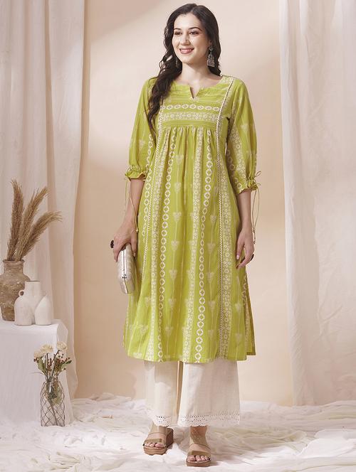 women three quarter sleeve a-line kurta - 21925774 - Standard Image - 0