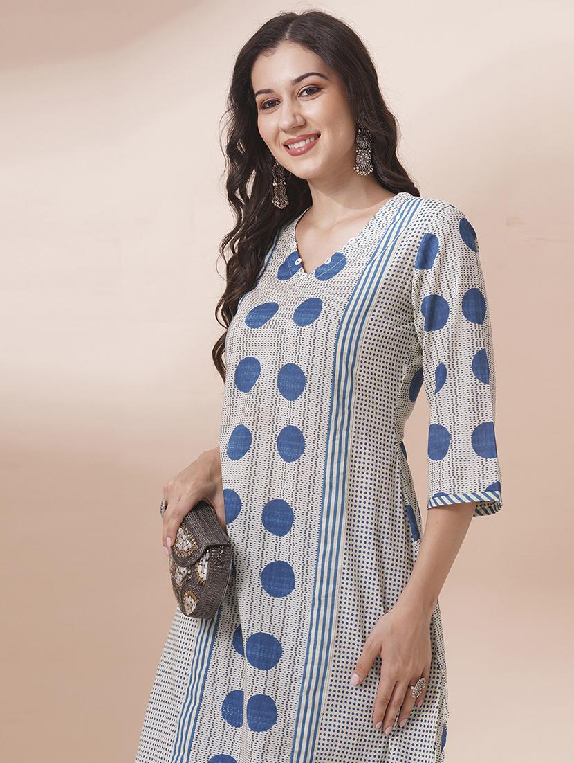 women three quarter sleeve a-line kurta - 21925778 - Standard Image - 7