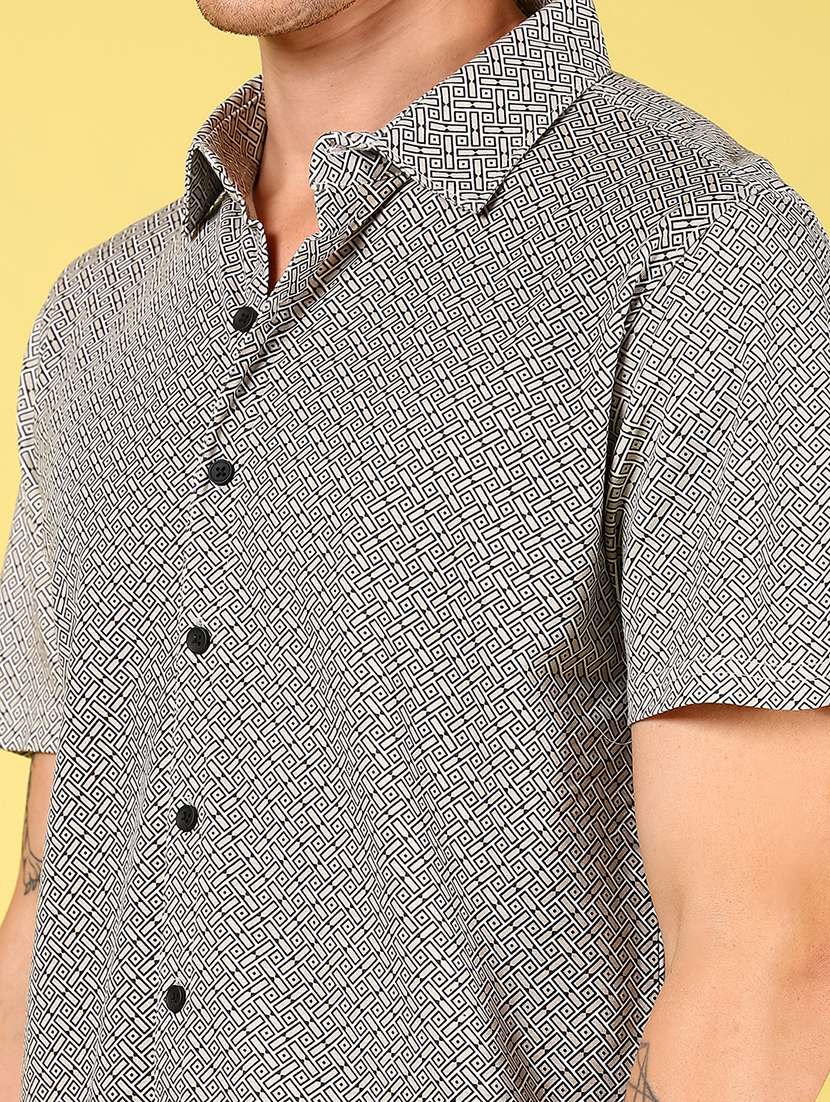 men printed short sleeve regular fit casual shirt - 21926021 - Standard Image - 2