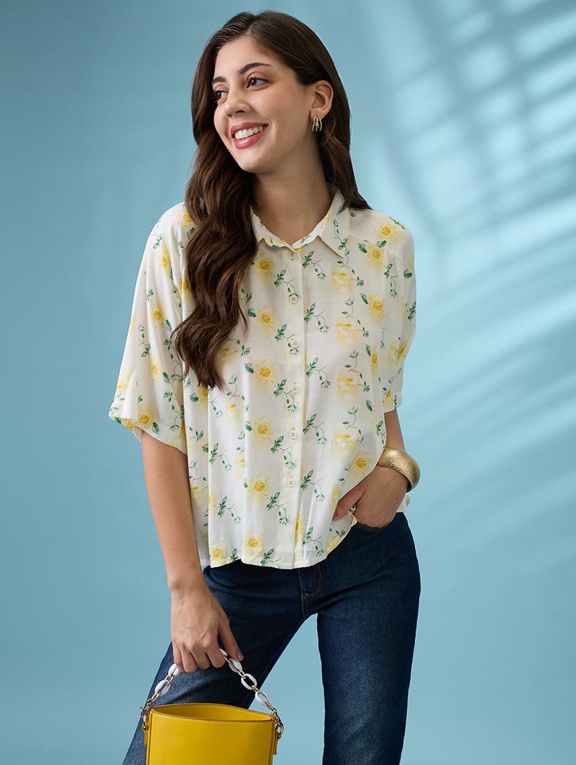 women off white floral print collared neck short sleeves shirt - 21926777 -  Zoom Image - 0