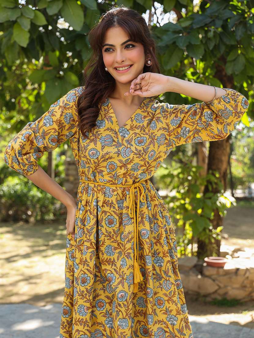 women floral printed fit & flared dress - 21926845 -  Standard Image - 7