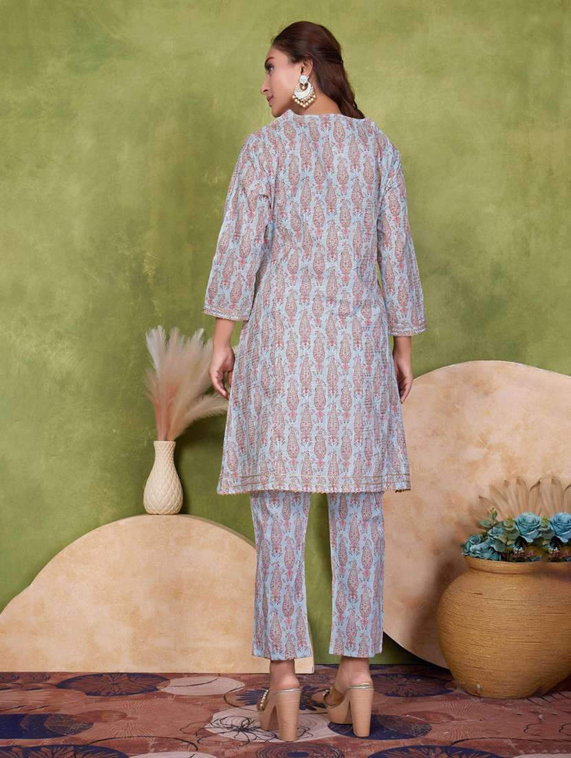 women three quarter sleeve ethnic co-ord set - 21927942 - Standard Image - 2
