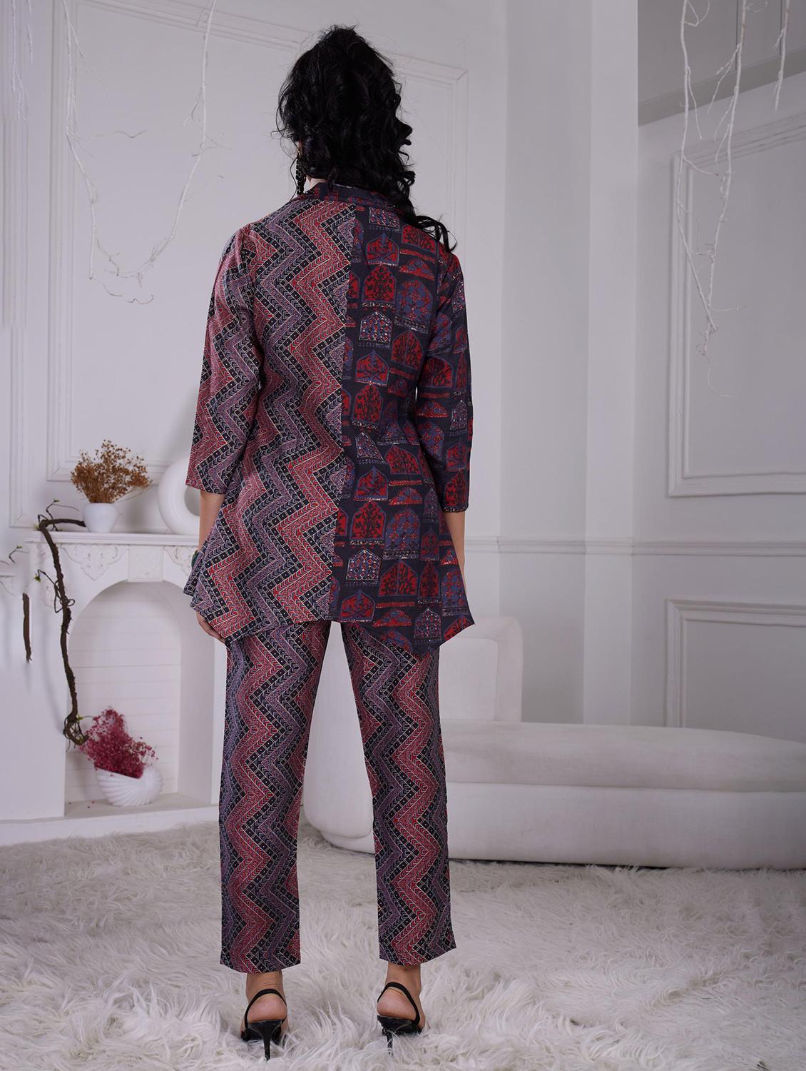 women three quarter sleeve ethnic co-ord set - 21927949 - Standard Image - 2