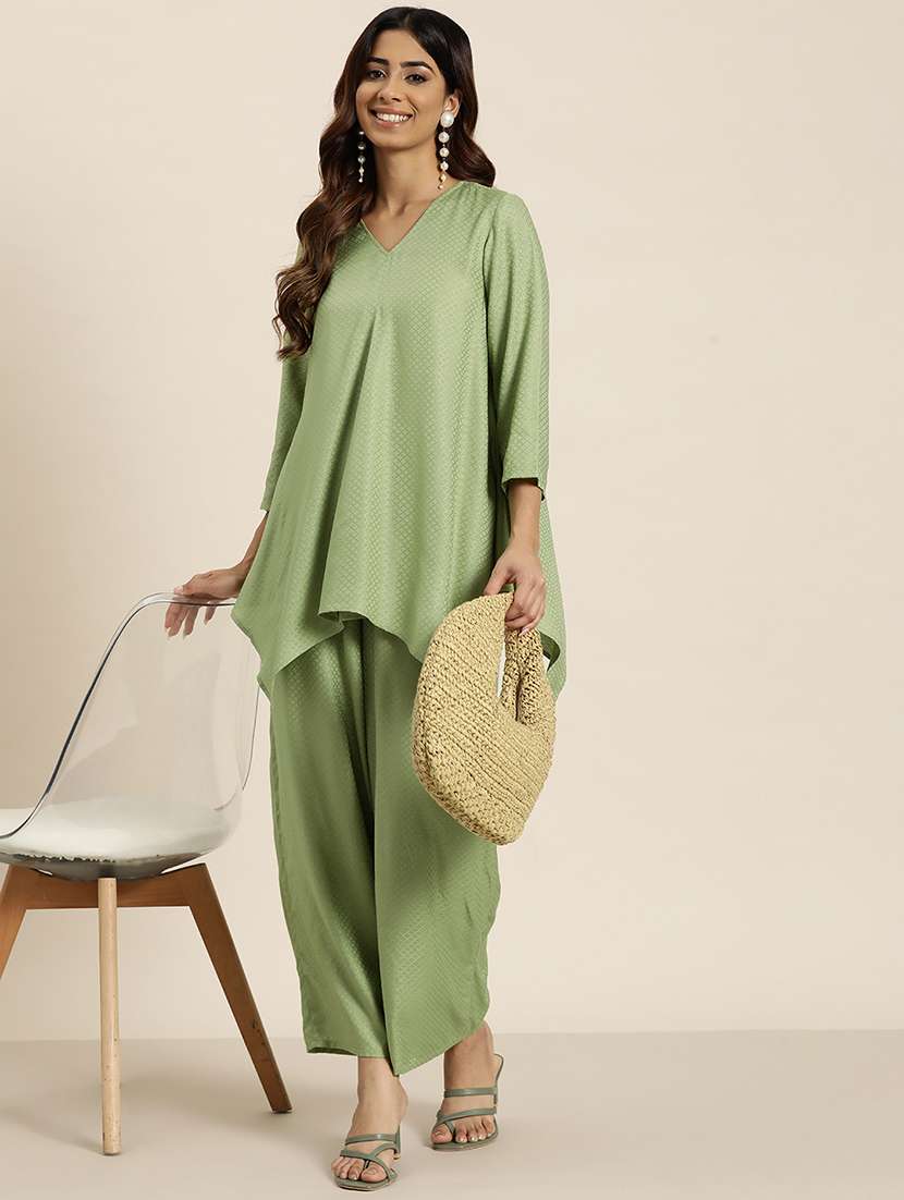 women three quarter sleeve ethnic co-ord set