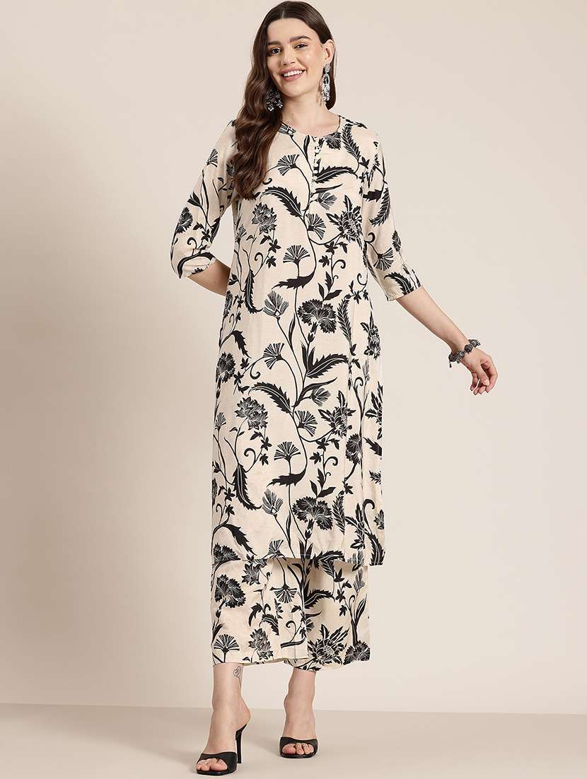 women three quarter sleeve kurta palazzo set