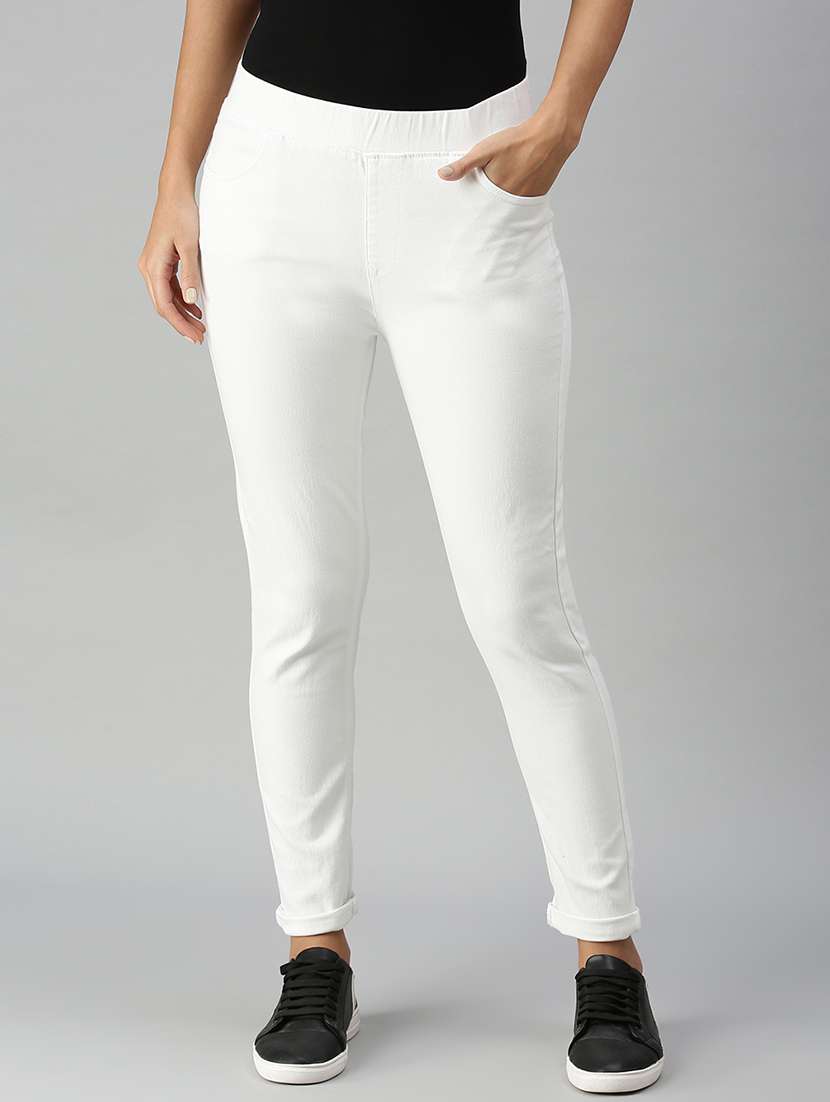 women sollid mid rise slim fit jegging - 21930262 - Zoom Image - 0
