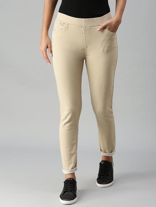 women sollid mid rise slim fit jegging - 21930264 - Standard Image - 0