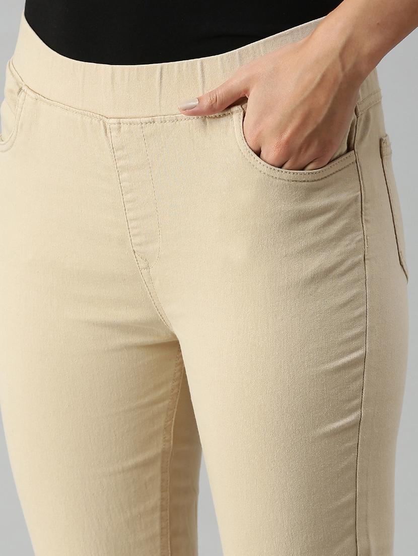 women sollid mid rise slim fit jegging - 21930264 - Standard Image - 2