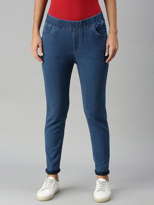 women sollid mid rise slim fit jegging - 21930268 - Standard Image - 0
