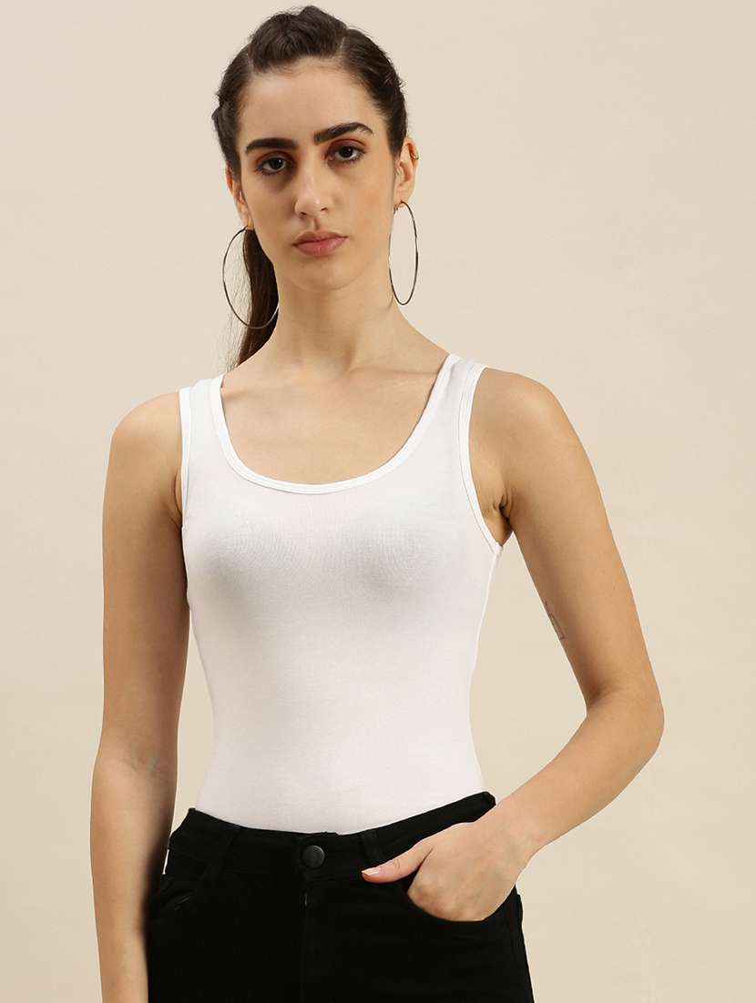 women solid sleeveless tank top