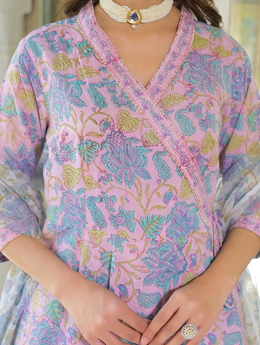 women three quarter sleeve kurta palazzo with dupatta set - 21931190 - Standard Image - 2