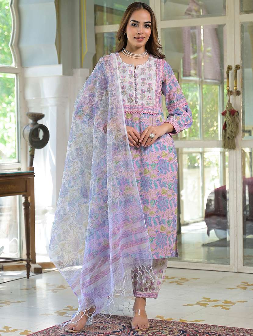 women pink long sleeve kurta salwar with dupatta set