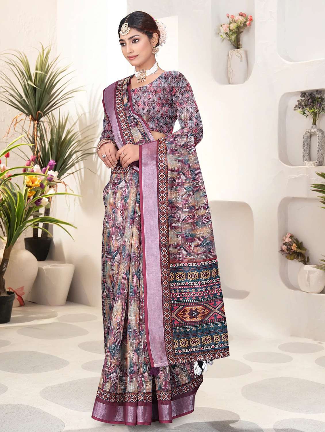 women printed casual wear saree with blouse - 21931210 -  Standard Image - 2