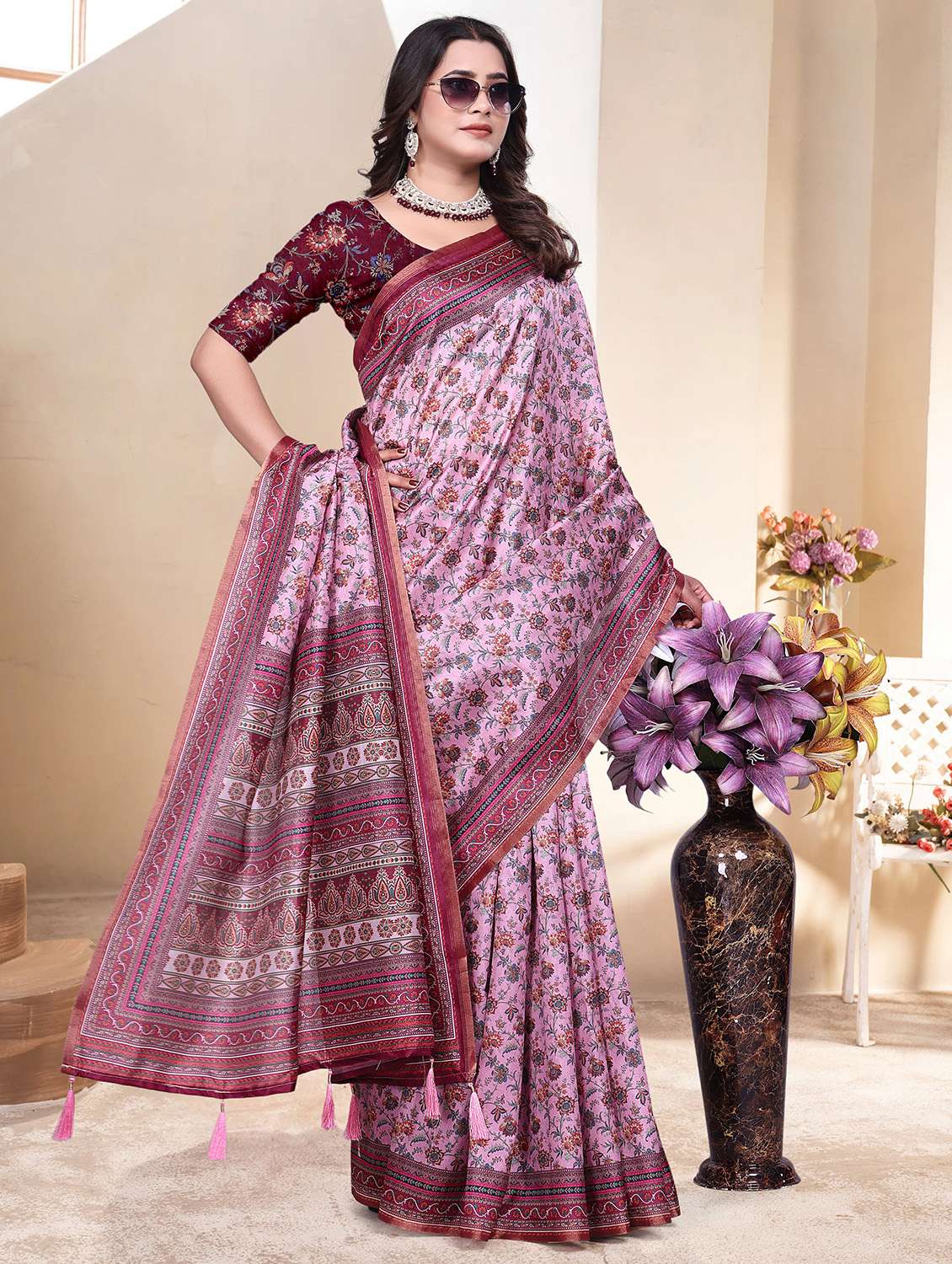 women printed casual wear saree with blouse