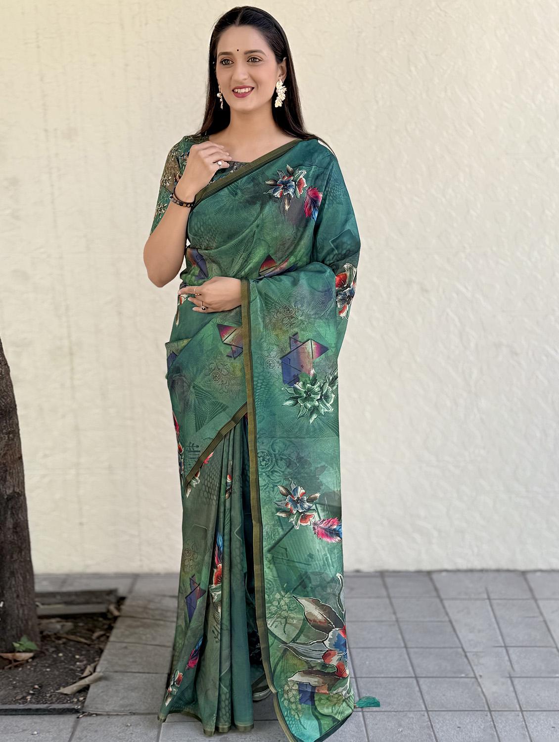 women printed casual wear saree with blouse - 21931238 - Standard Image - 2