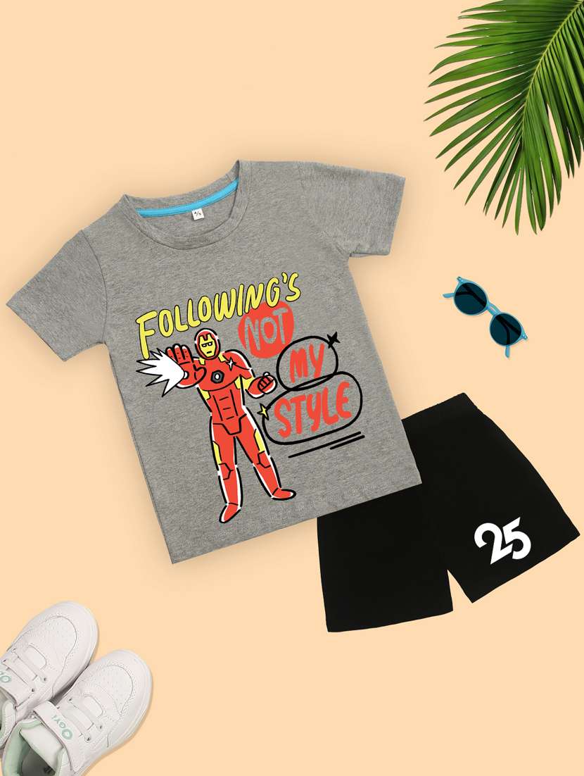boys printed t-shirt & shorts casual wear set
