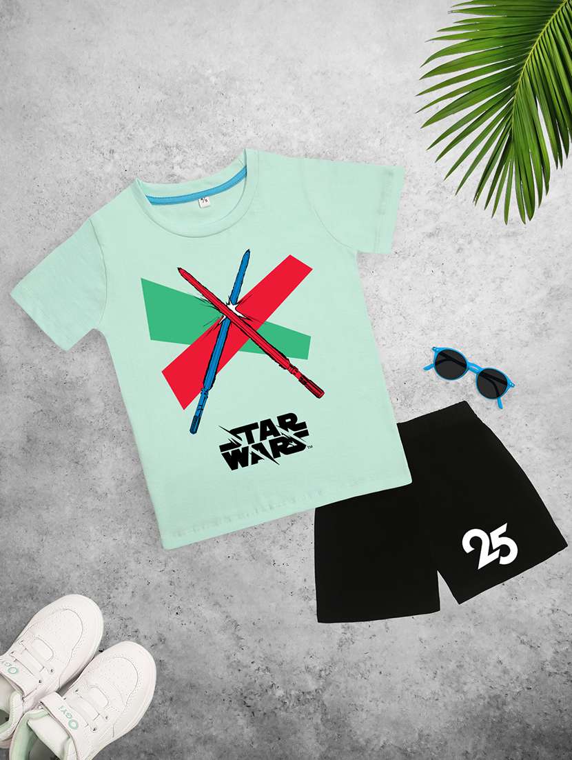 boys printed t-shirt & shorts casual wear set