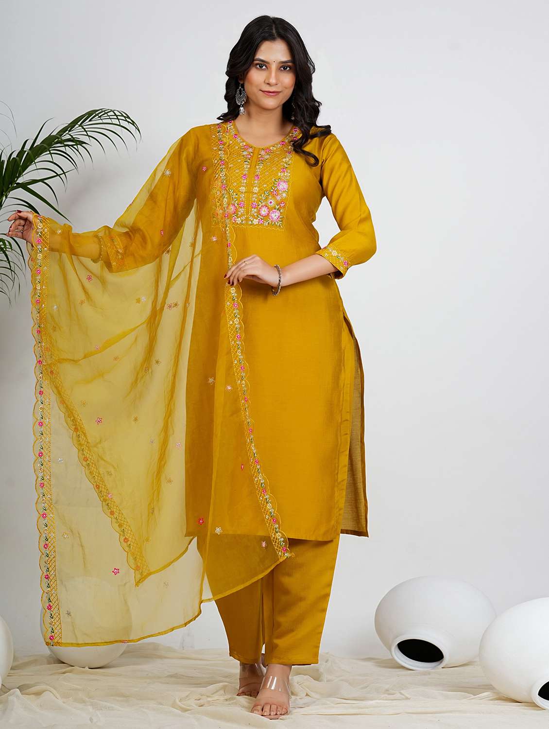 women three quarter sleeve kurta pant with dupatta set
