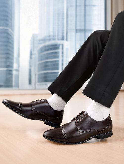 men brown lace-up brouge - 21931654 -  Standard Image - 0