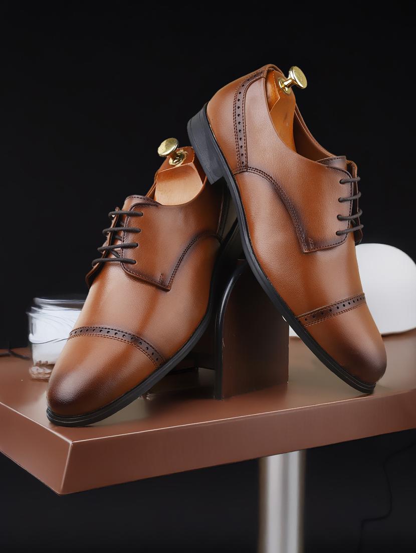 men tan lace-up brouge - 21931667 - Zoom Image - 0