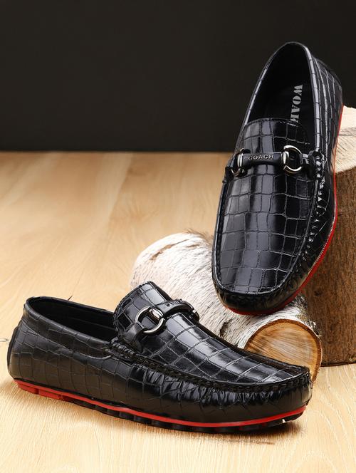 men slip on horsebit loafer - 21931701 -  Standard Image - 0